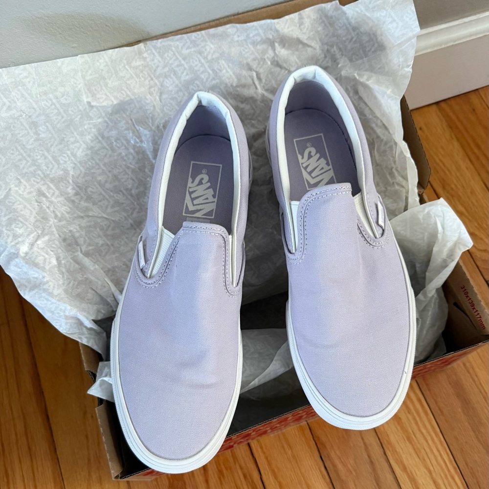 VANS lavender Slip-On Sneakers, 9 NWT